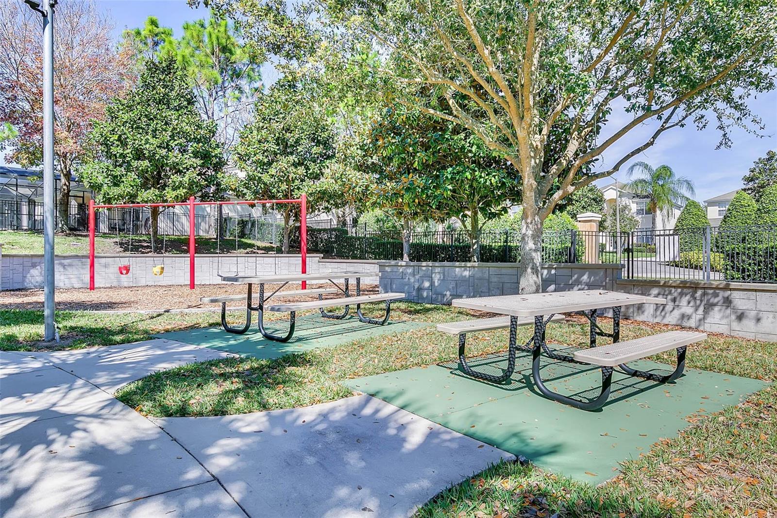 WINDSOR HILLS - Residential