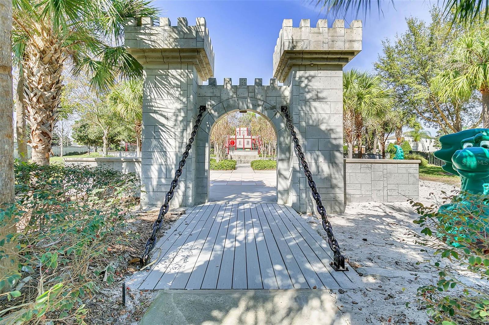 WINDSOR HILLS - Residential