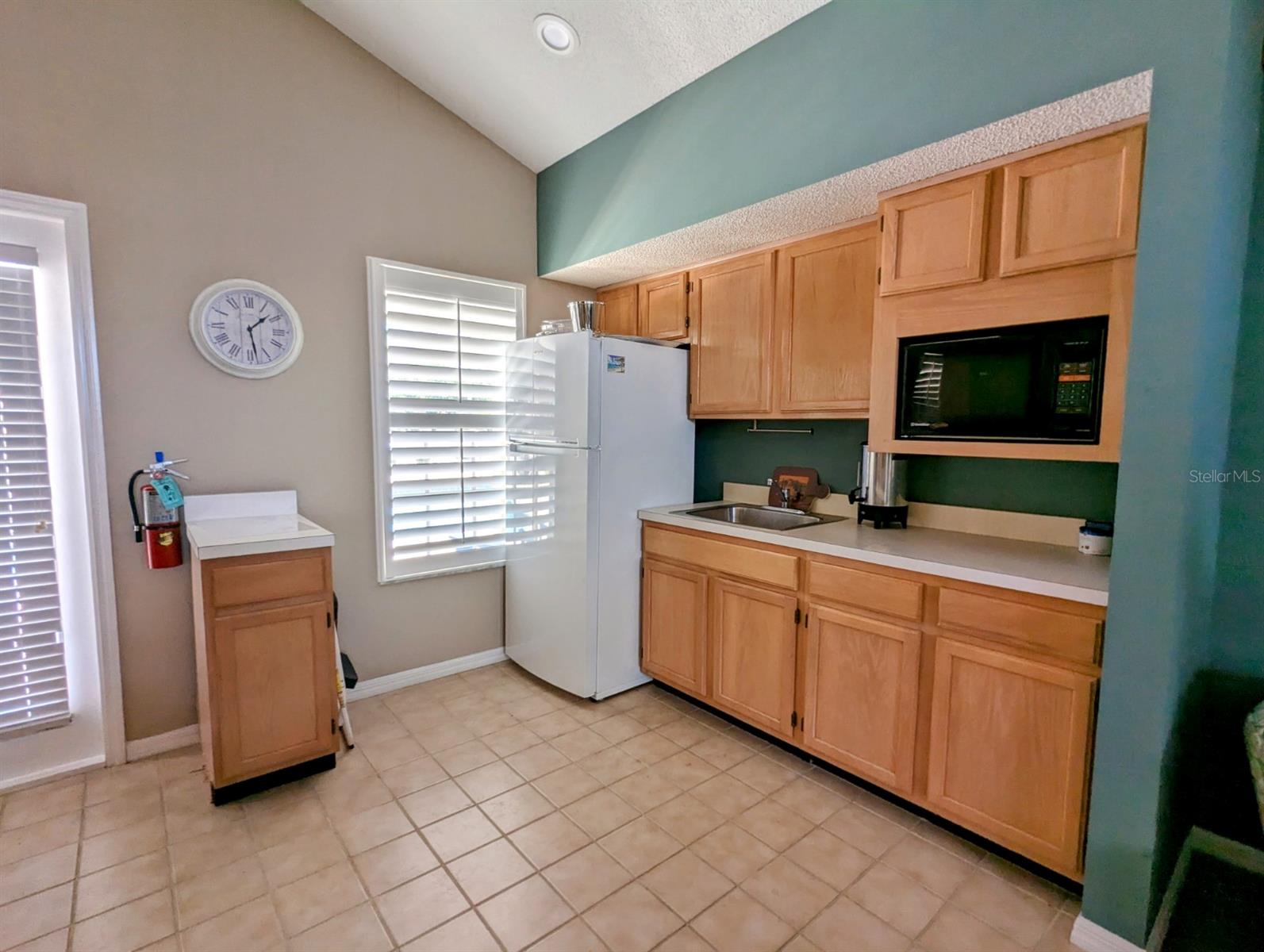 CALUMET AT CENTERGATE 1 - Residential