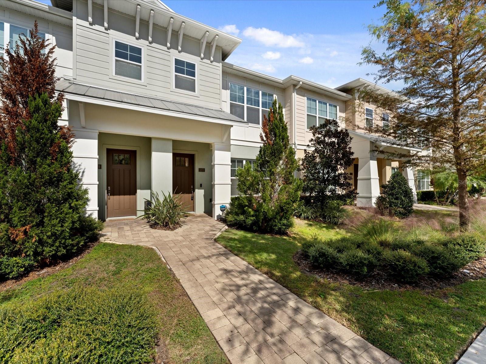 PARK SHORE - Residential