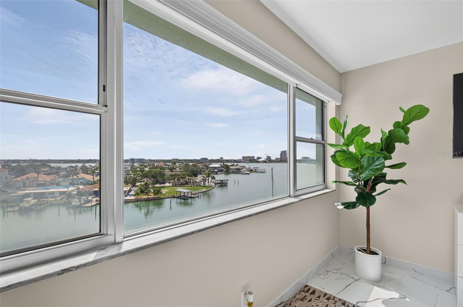 HORIZON HOUSE CO-OP - Residential