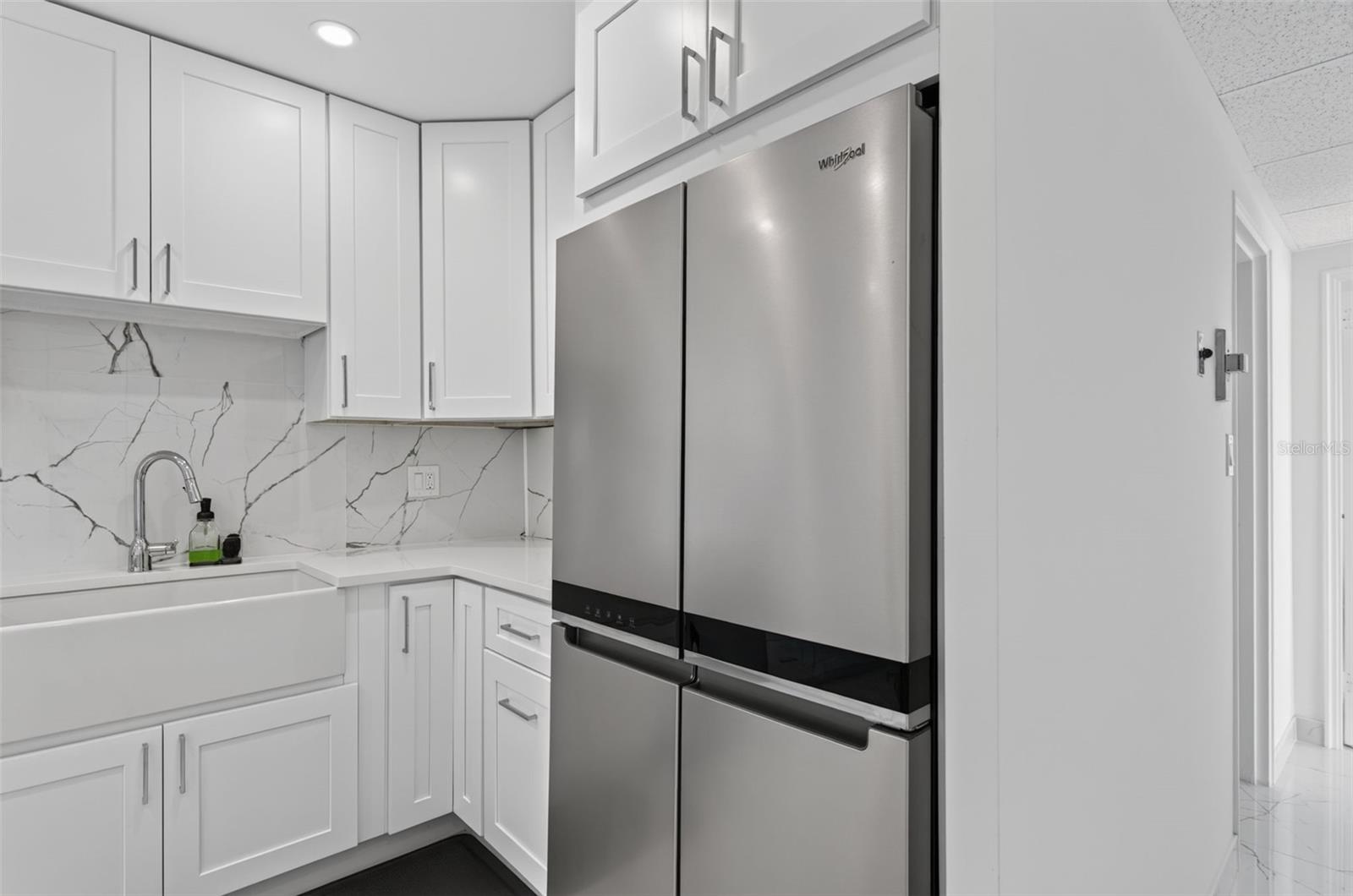 HORIZON HOUSE CO-OP - Residential