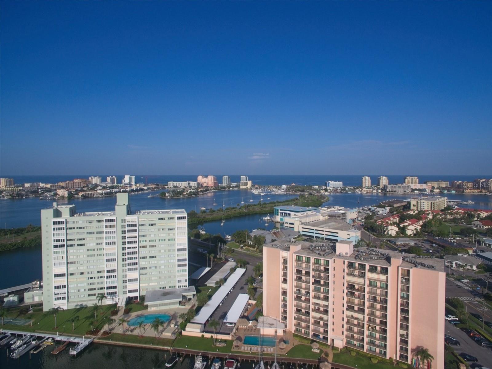 HORIZON HOUSE CO-OP - Residential
