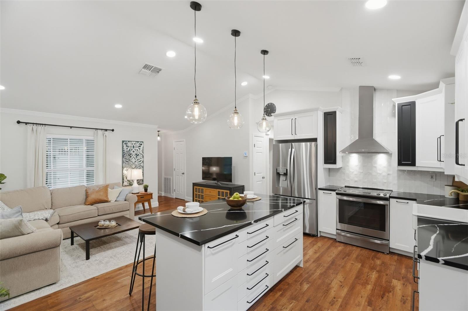 ARBOR GLEN - PH ONE - Residential