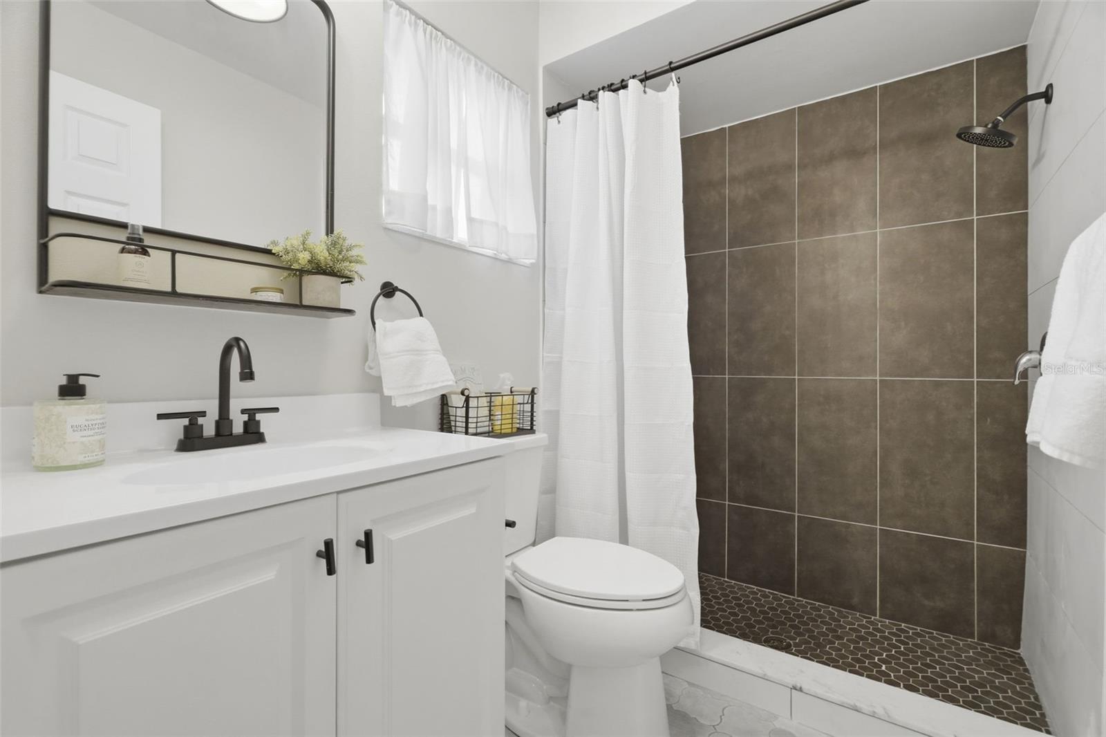 ARBOR GLEN - PH ONE - Residential