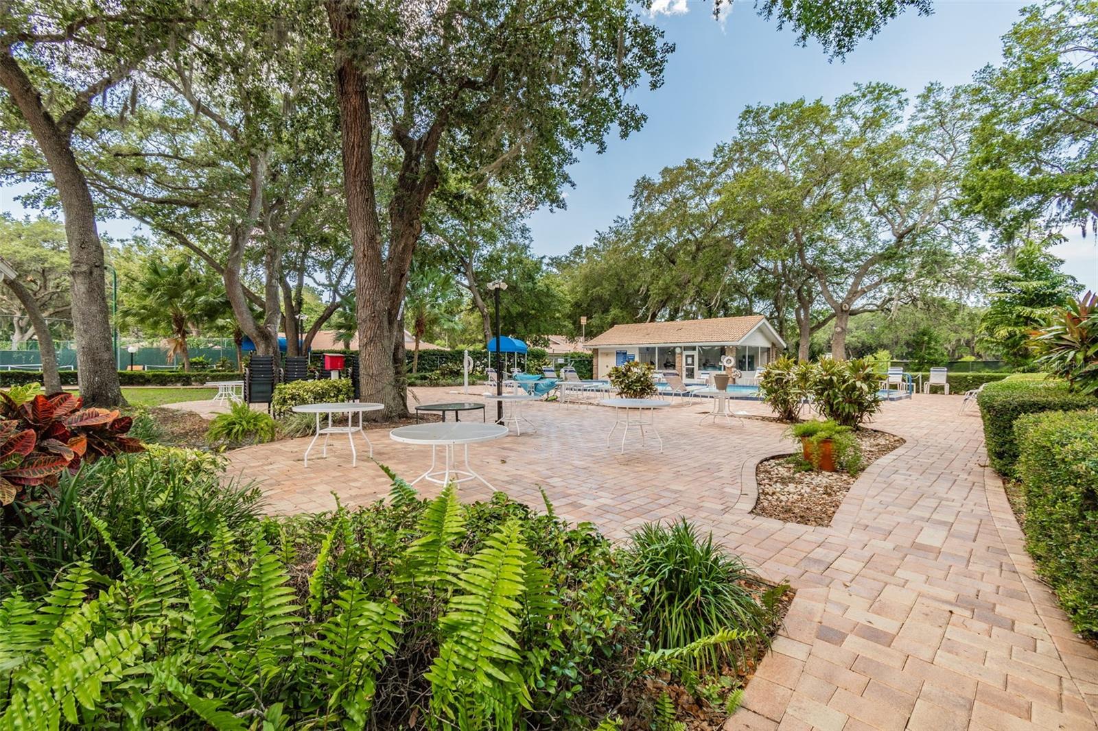 GARDEN LAKES VILLAS SEC 1 - Residential