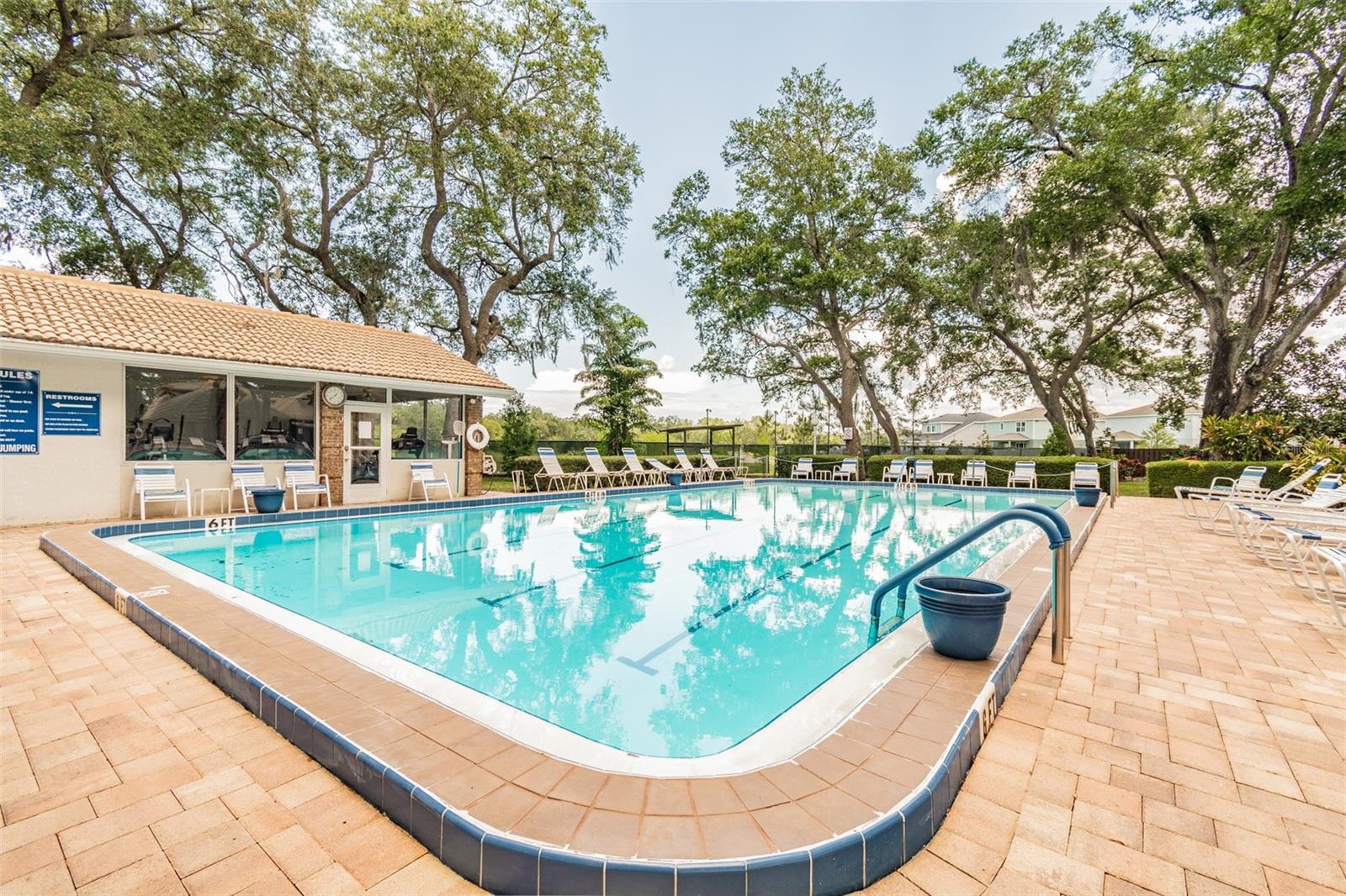 GARDEN LAKES VILLAS SEC 1 - Residential