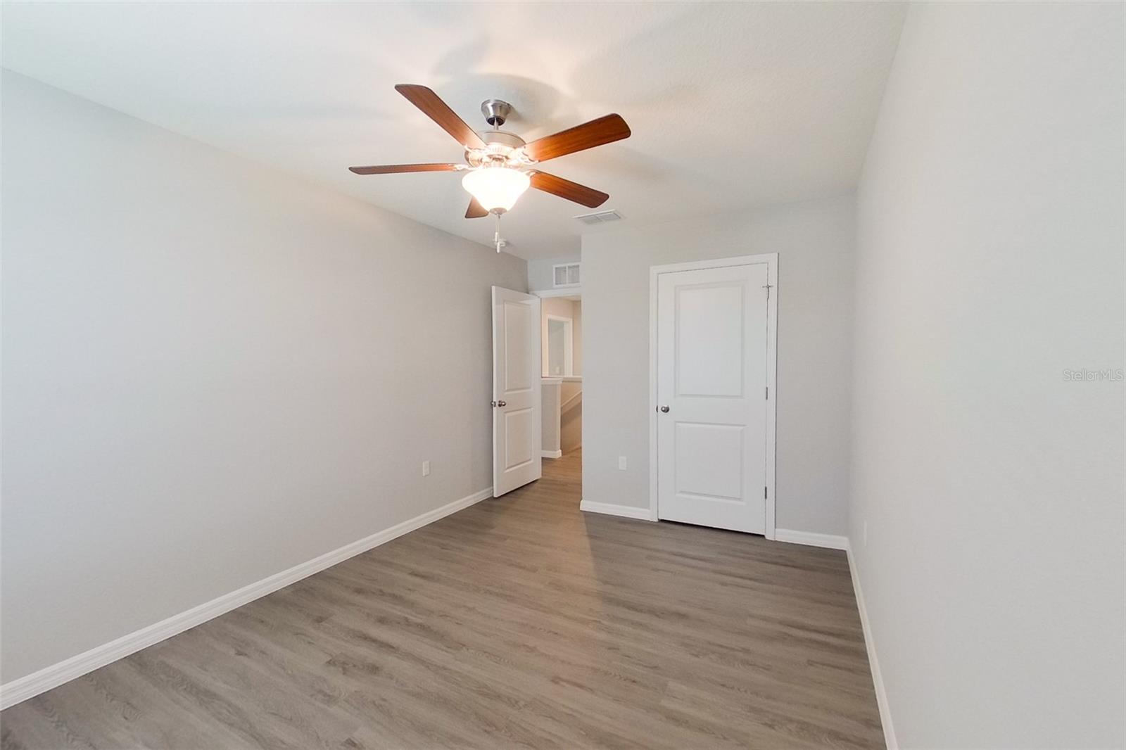 OCALA CROSSINGS - Residential Lease