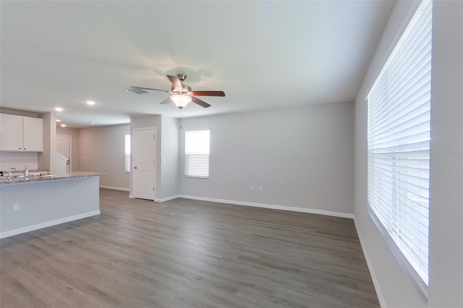 OCALA CROSSINGS - Residential Lease