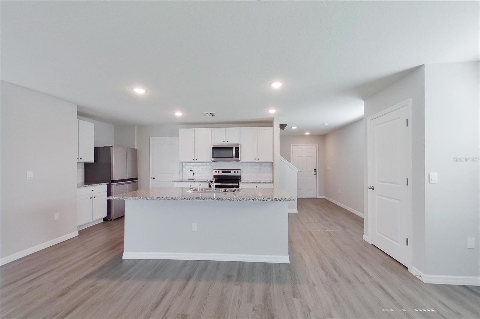 OCALA CROSSINGS - Residential Lease