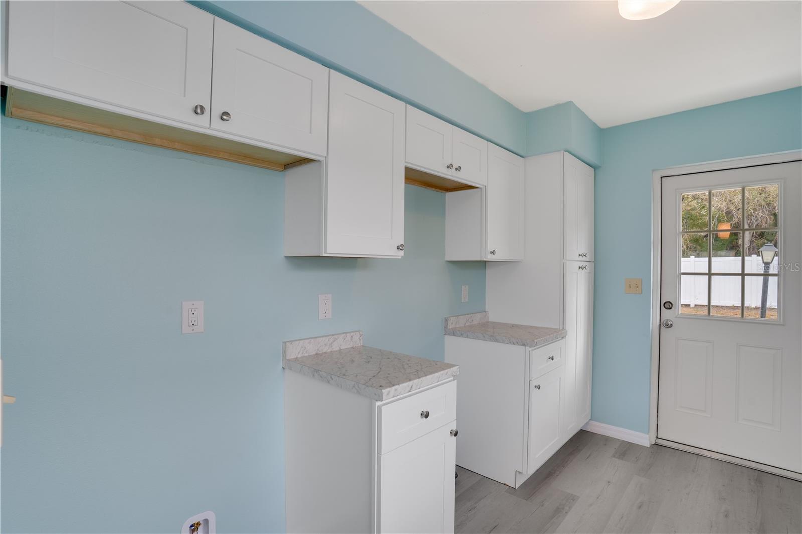 FAIRWINDS VILLAGE 1 - Residential