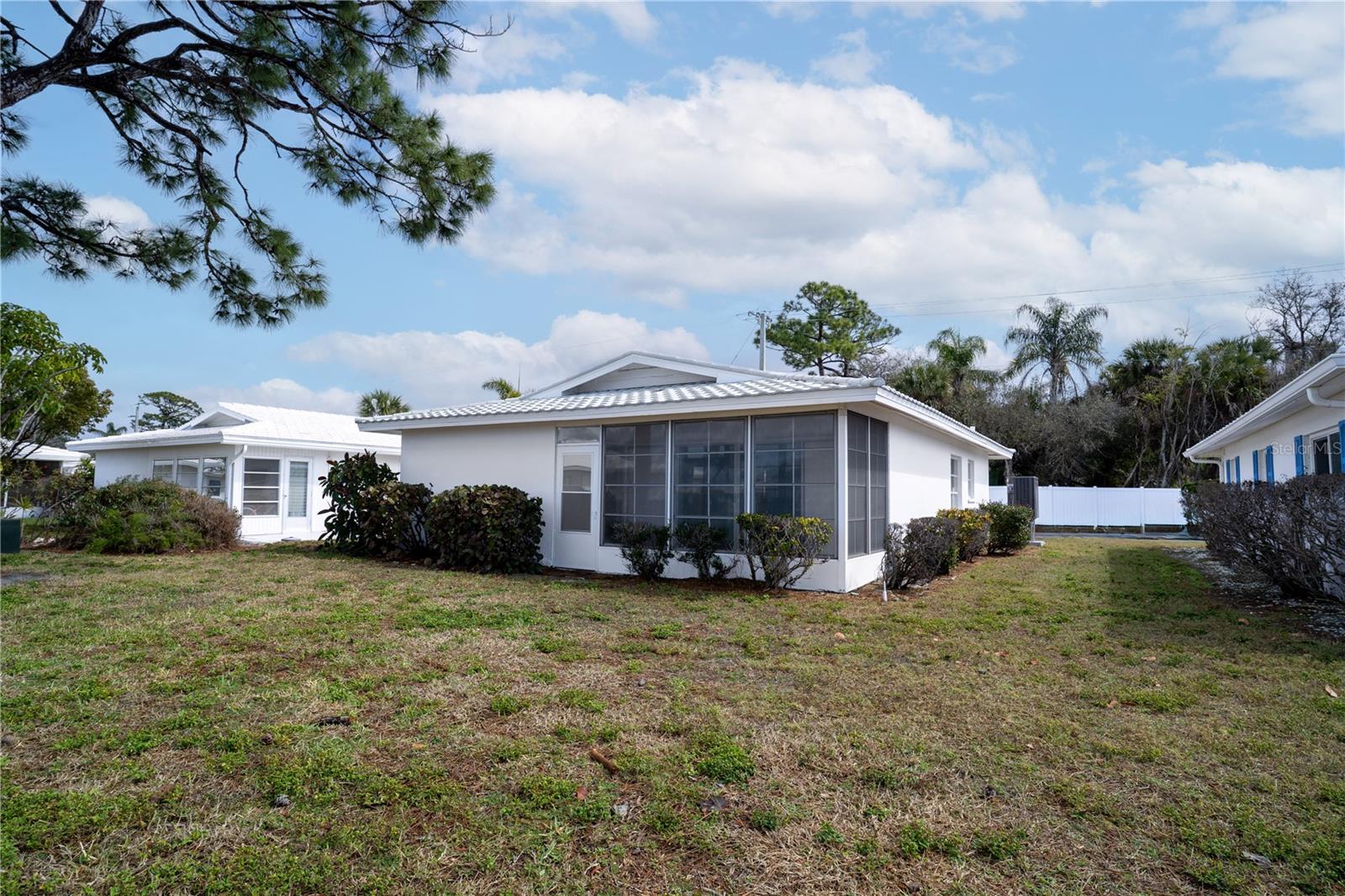 FAIRWINDS VILLAGE 1 - Residential