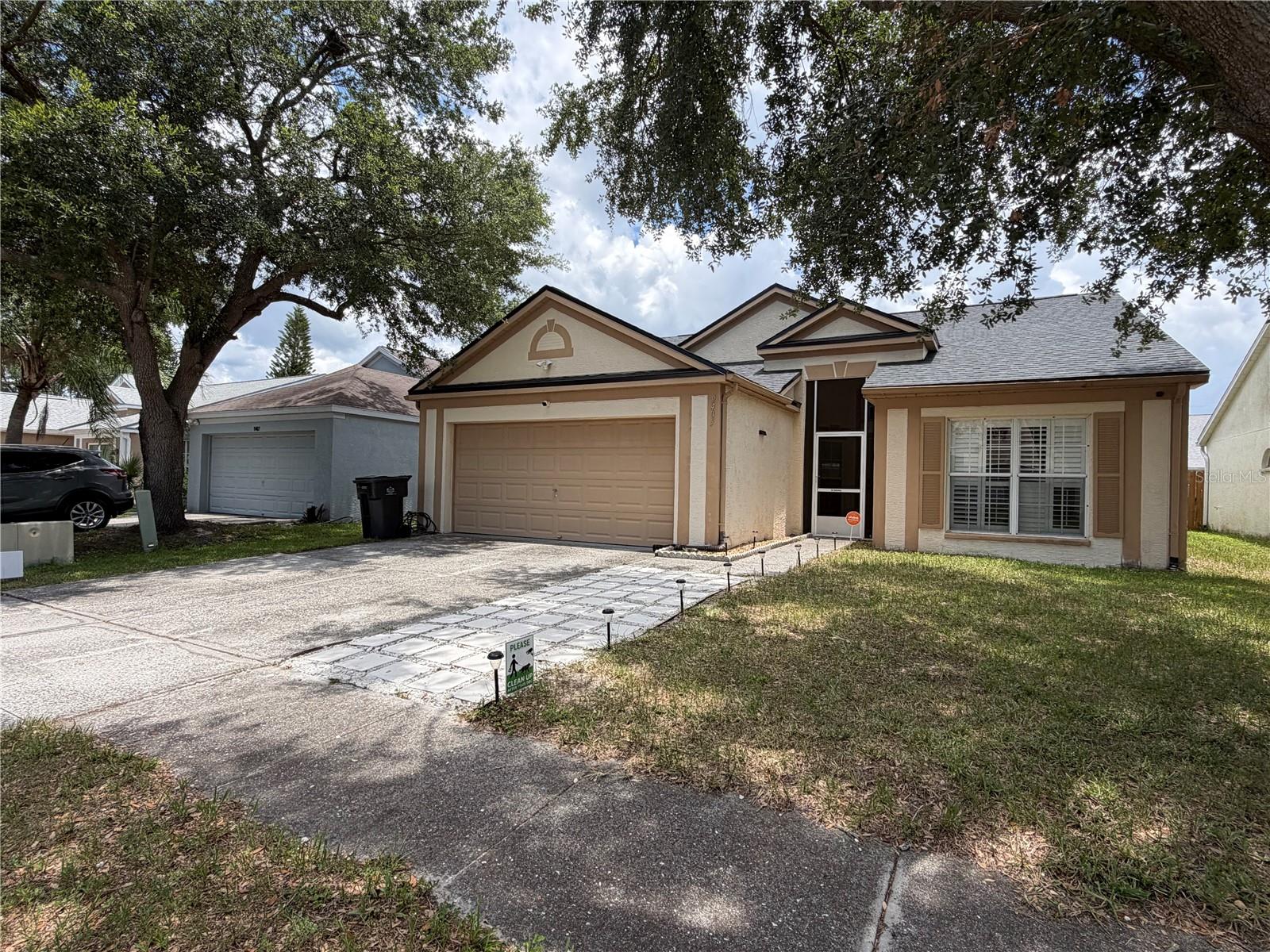 SHELDON CHASE - Residential