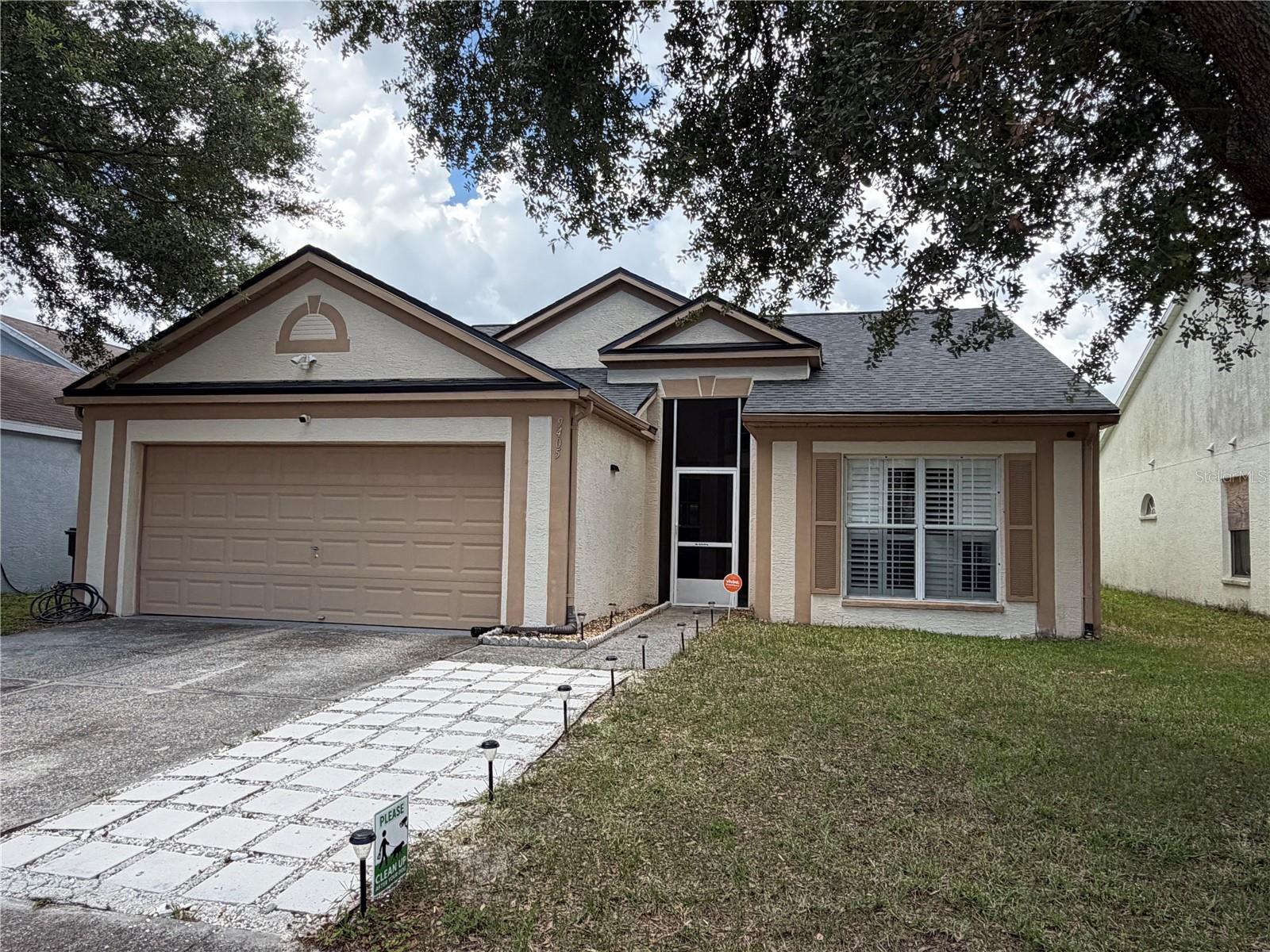 SHELDON CHASE - Residential