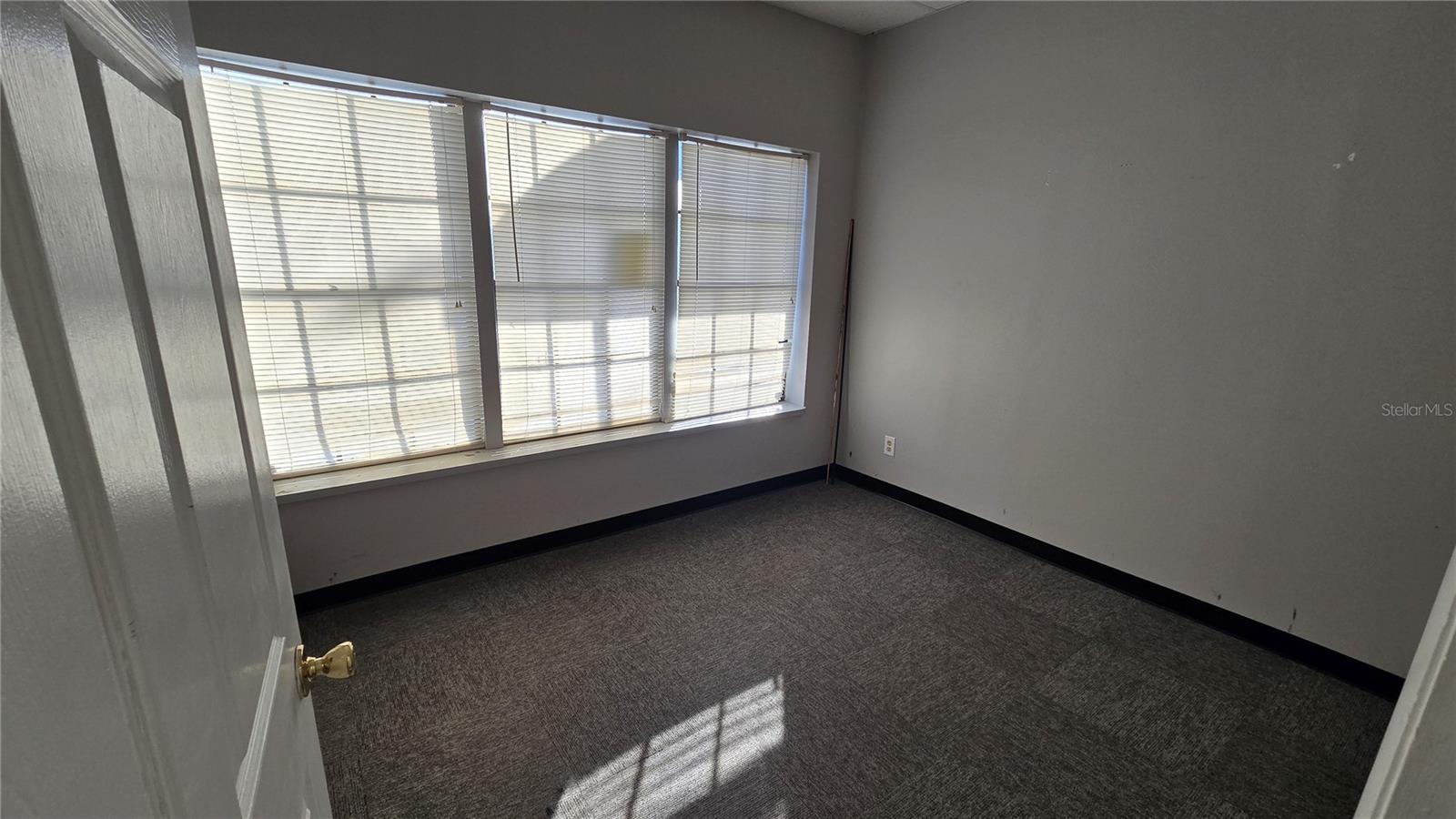 CITY ZEPHYRHILLS - Commercial Lease