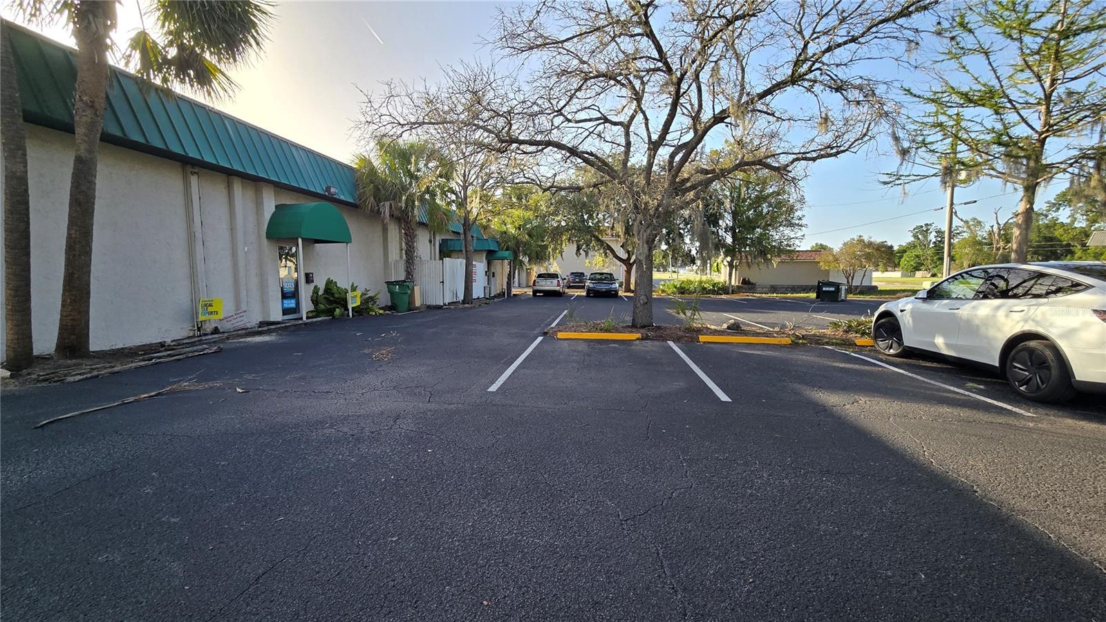 CITY ZEPHYRHILLS - Commercial Lease