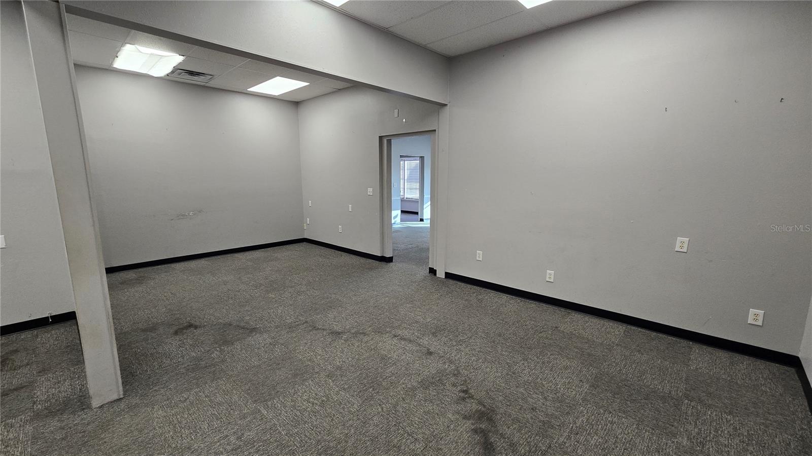 CITY ZEPHYRHILLS - Commercial Lease