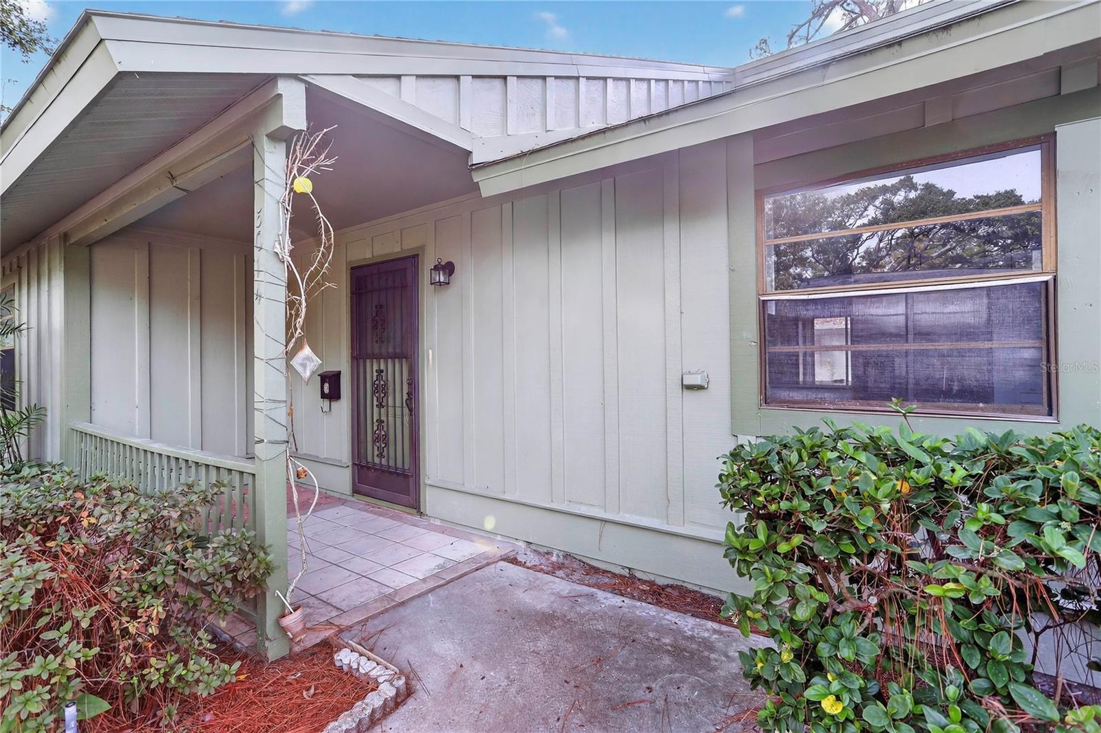 BARRINGTON WOODS - Residential