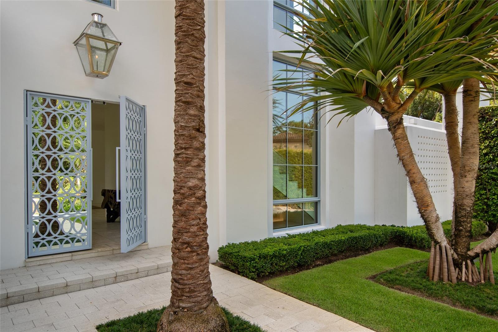 VALENCIA TERRACE - Residential