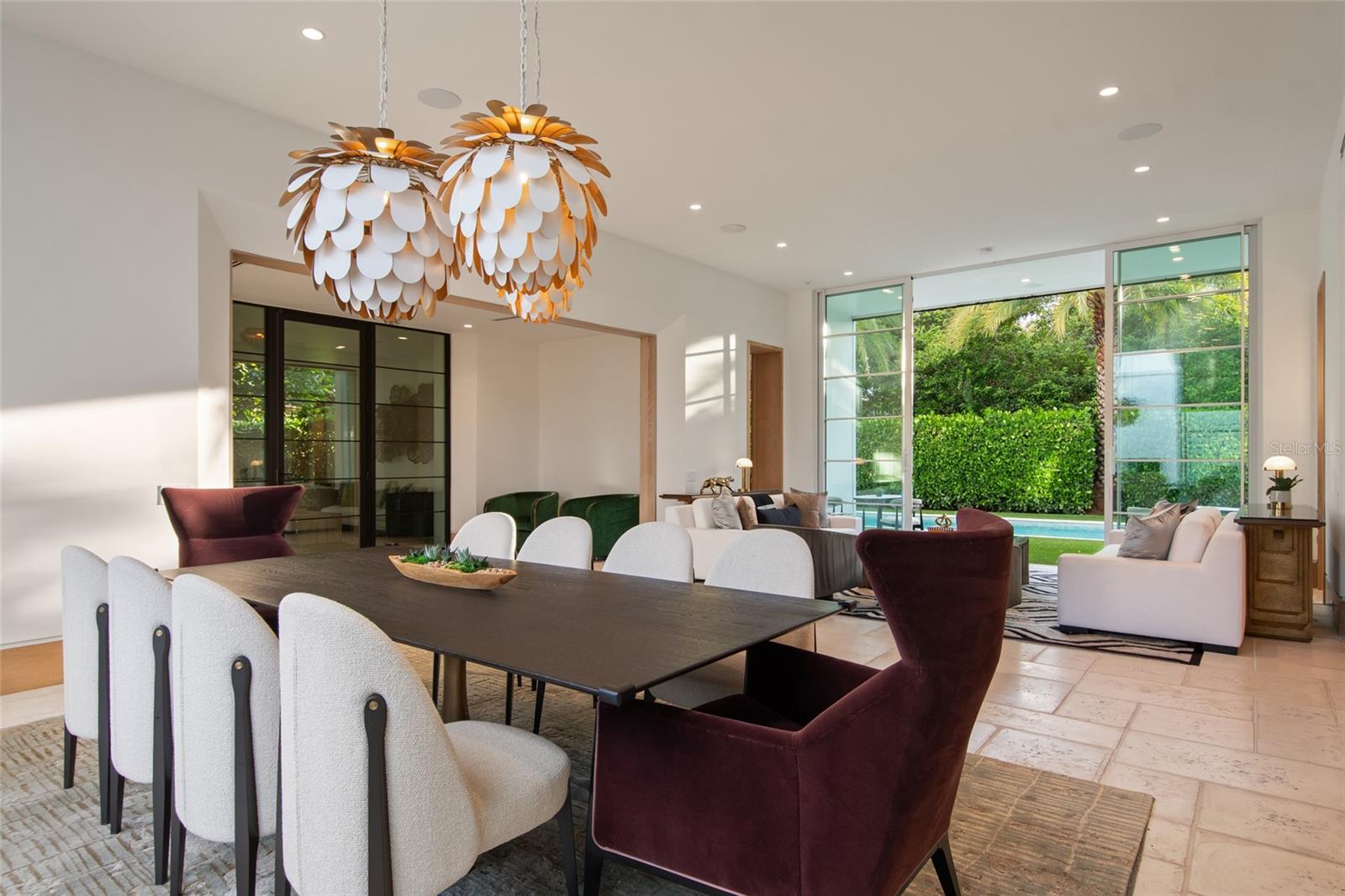 VALENCIA TERRACE - Residential