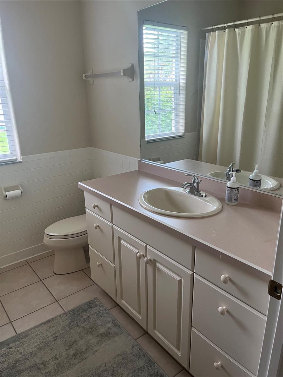 HIDDEN LAKES CLUB PH 1 - Residential Lease