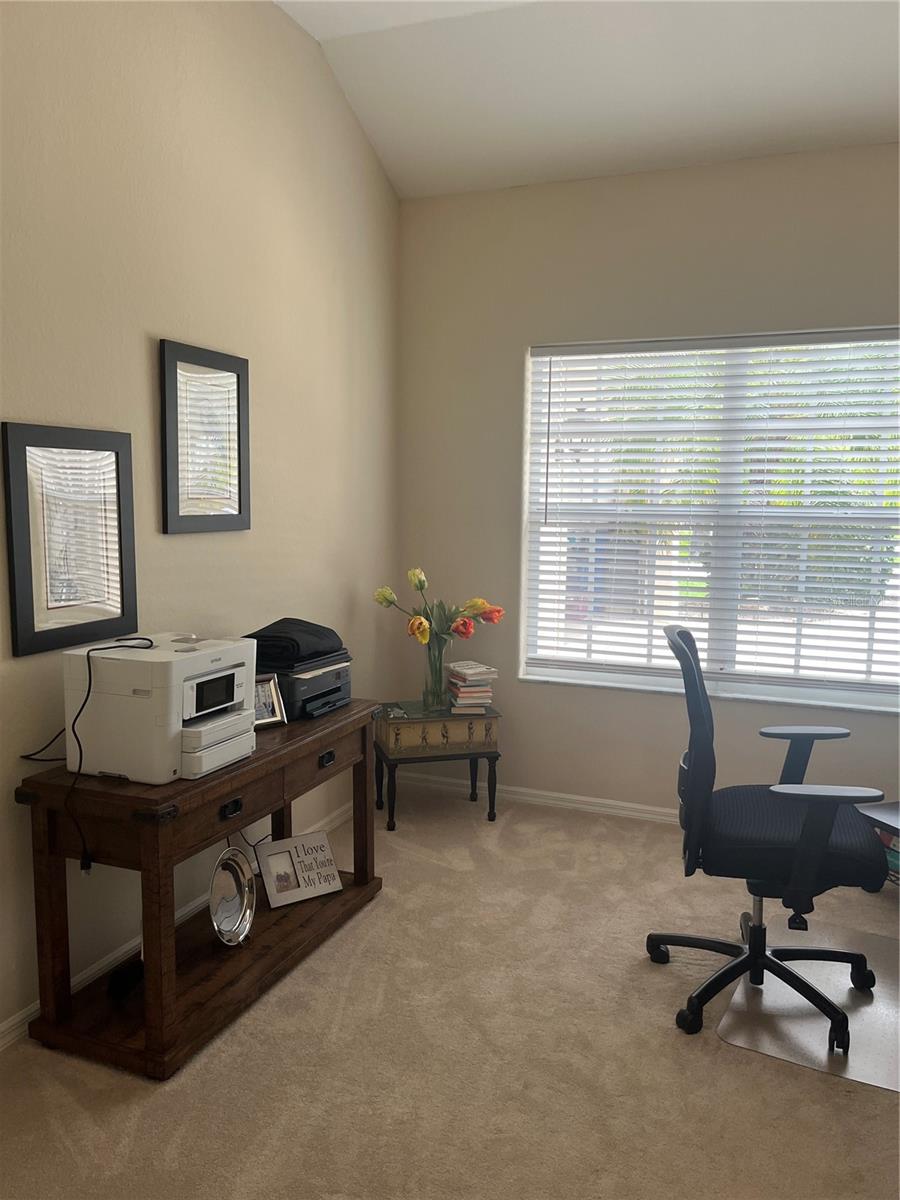 HIDDEN LAKES CLUB PH 1 - Residential Lease