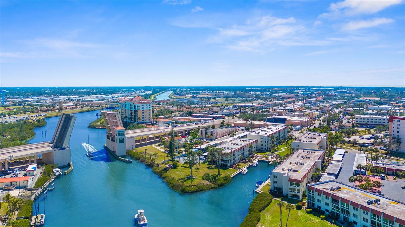 VENEZIA PARK SEC OF VENICE - Residential