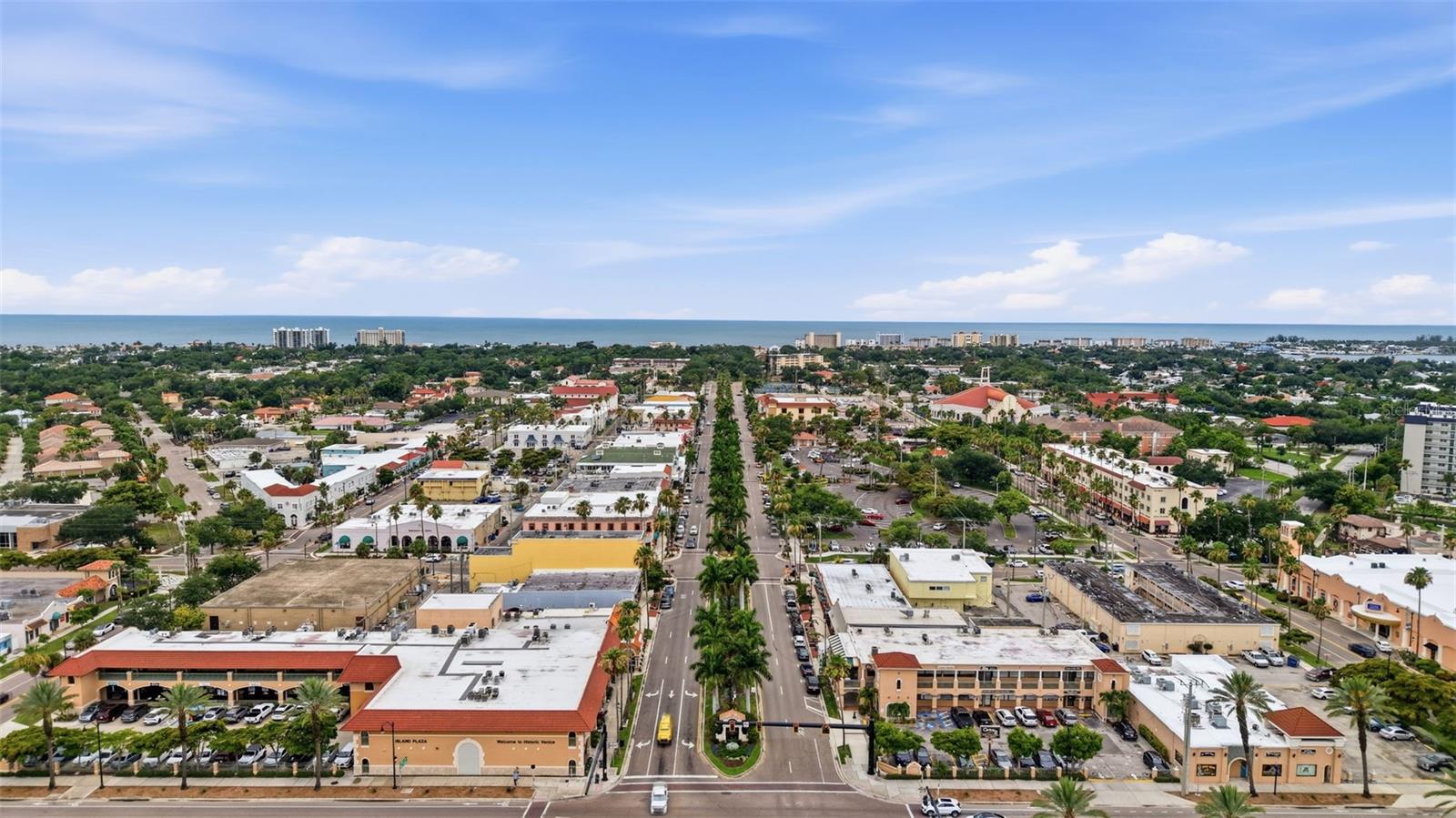 VENEZIA PARK SEC OF VENICE - Residential