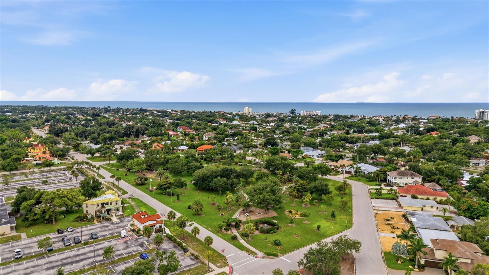VENEZIA PARK SEC OF VENICE - Residential