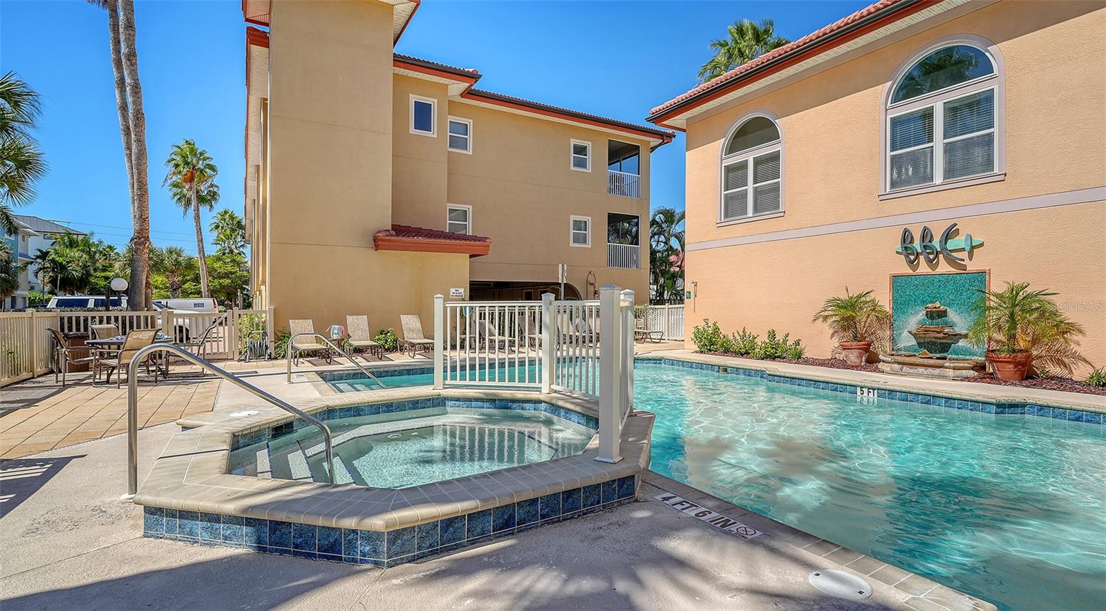 BRADENTON BEACH CLUB BLDG 1 - Residential