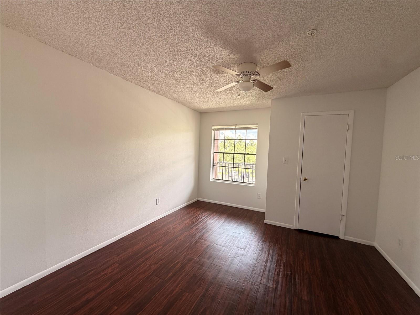 OASIS AT PEARL LAKE A CONDO - Residential Lease