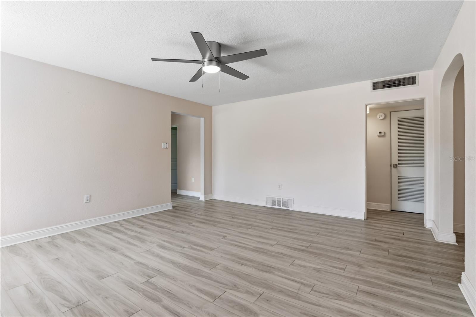 HILLCREST HEIGHTS - Residential