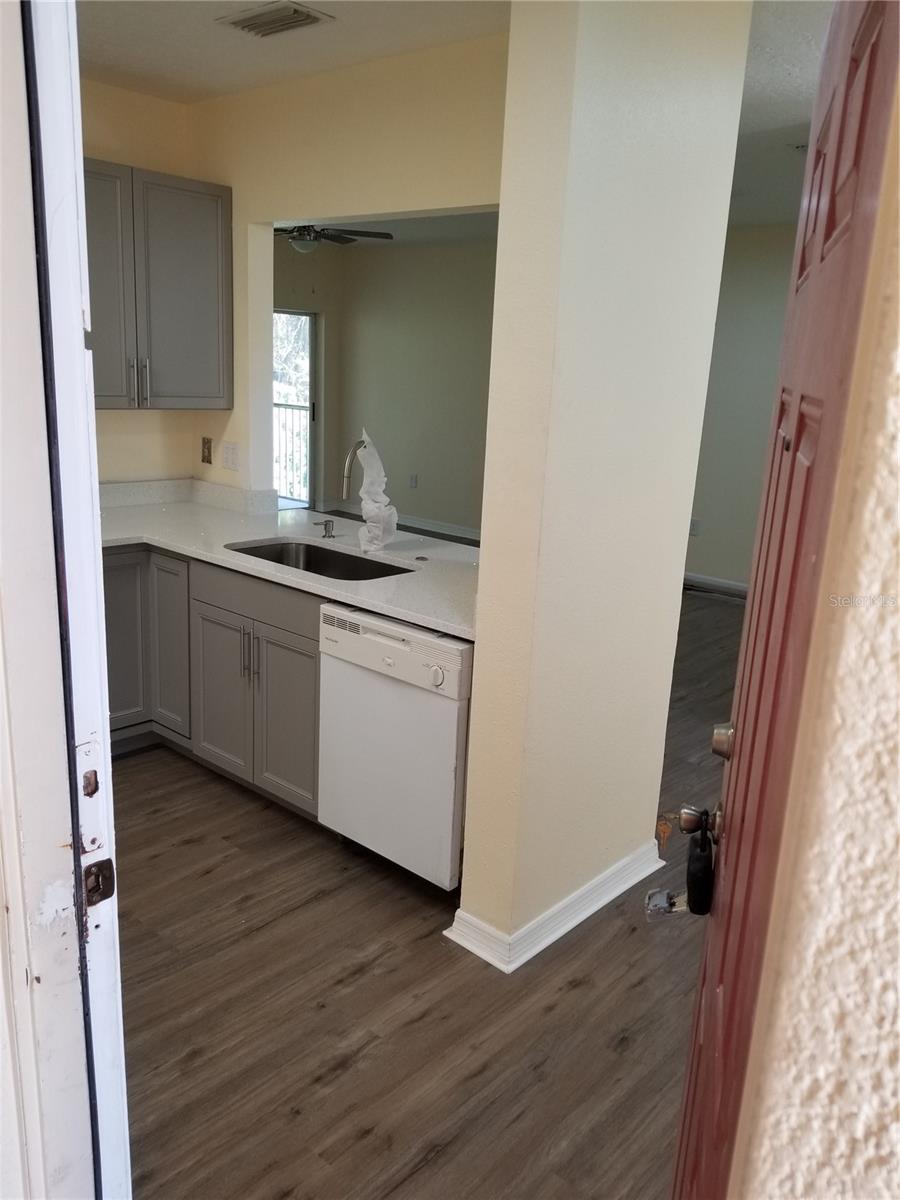 VILLAGES OF BLOOMINGDALE CONDO - Residential