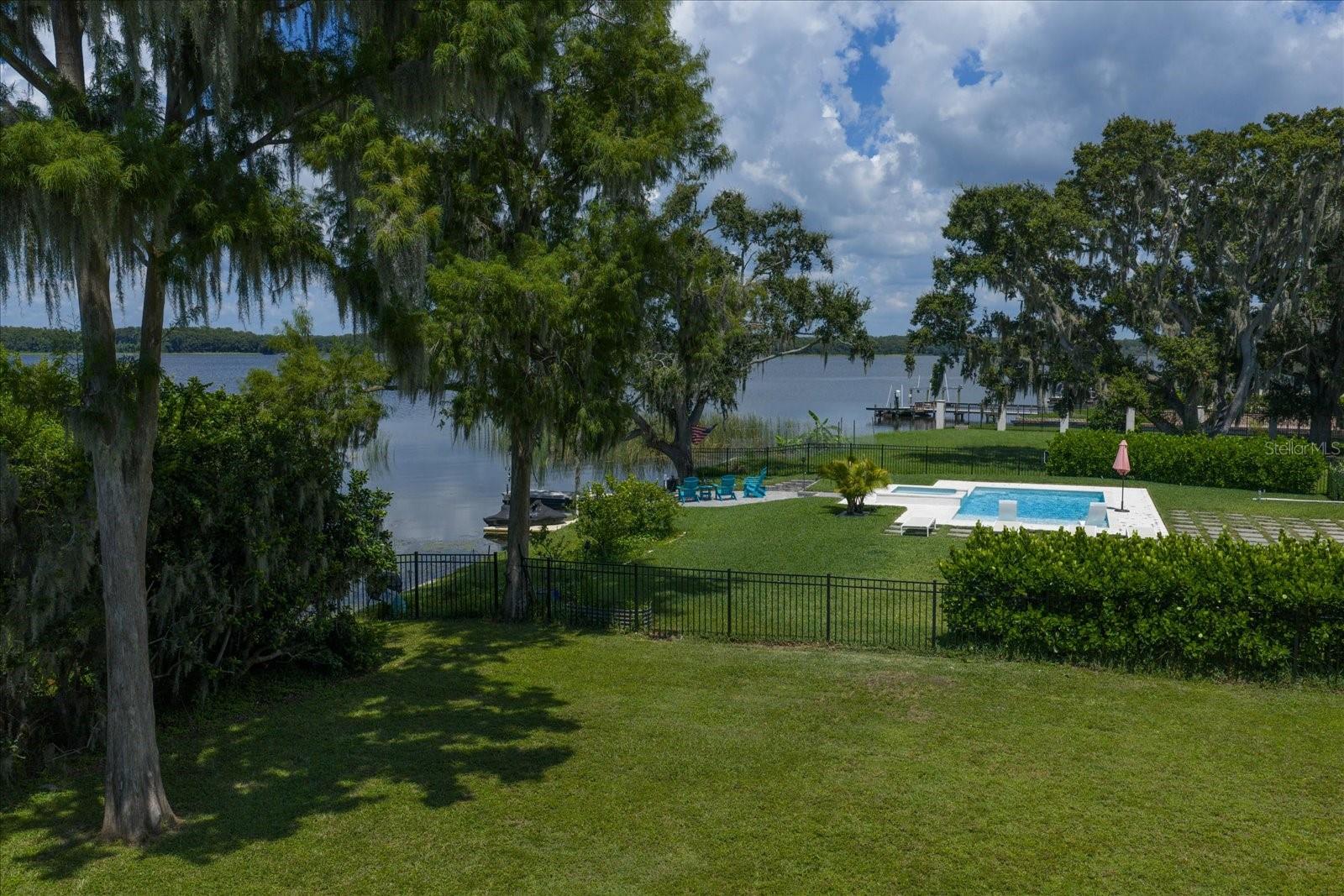 ESTATES OF LAKE TARPON - Land