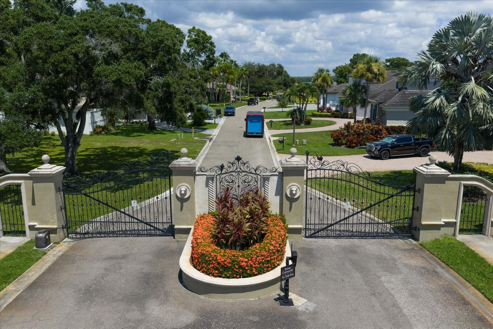 ESTATES OF LAKE TARPON - Land