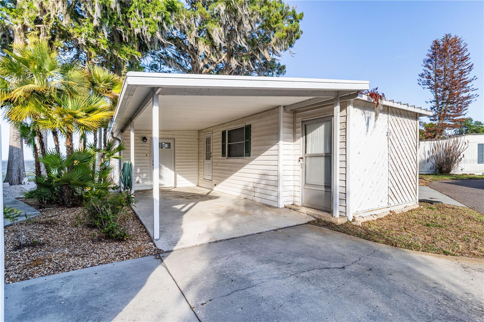 THREE LAKES MHP - Residential