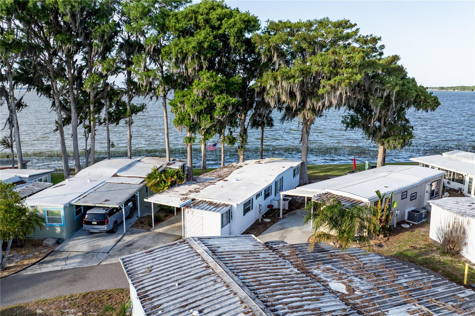 THREE LAKES MHP - Residential