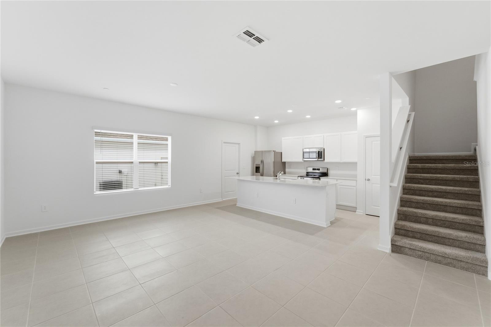 BRONSONS RIDGE 25 TH - Residential Lease