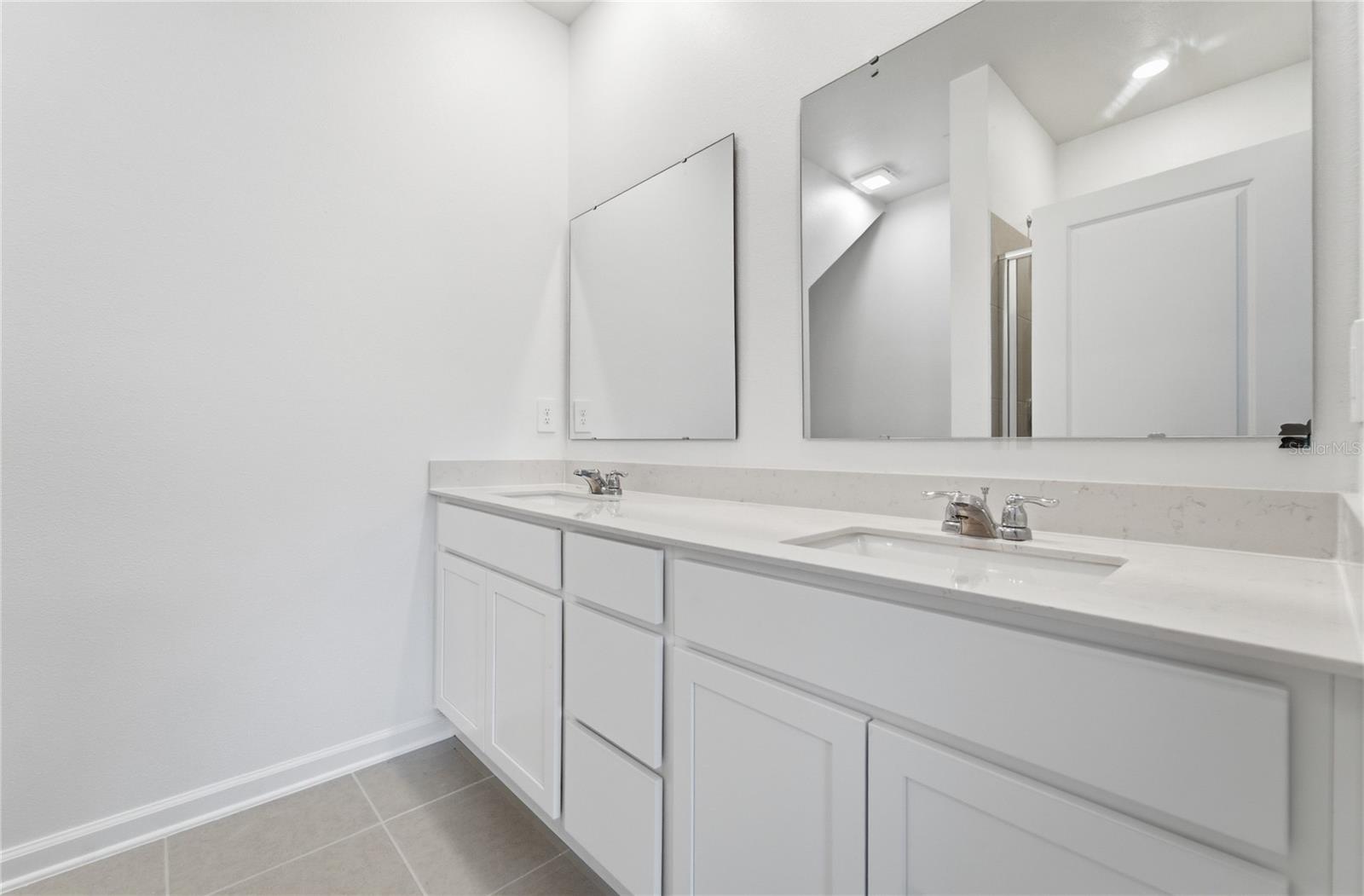 BRONSONS RIDGE 25 TH - Residential Lease