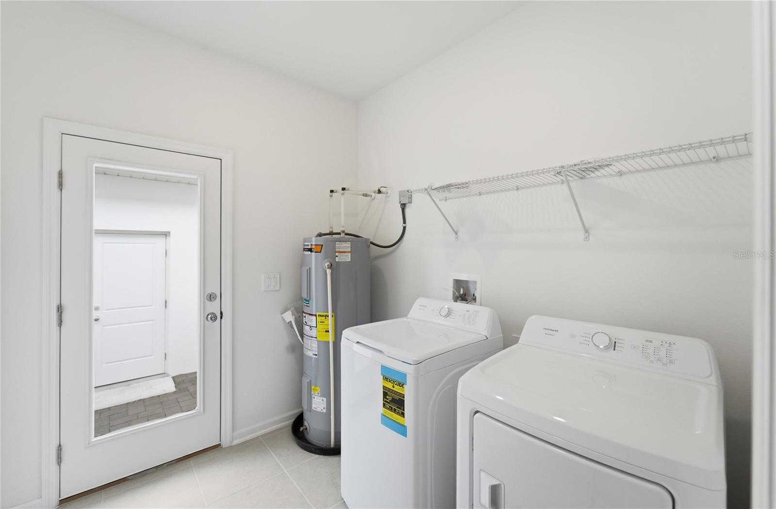 BRONSONS RIDGE 25 TH - Residential Lease
