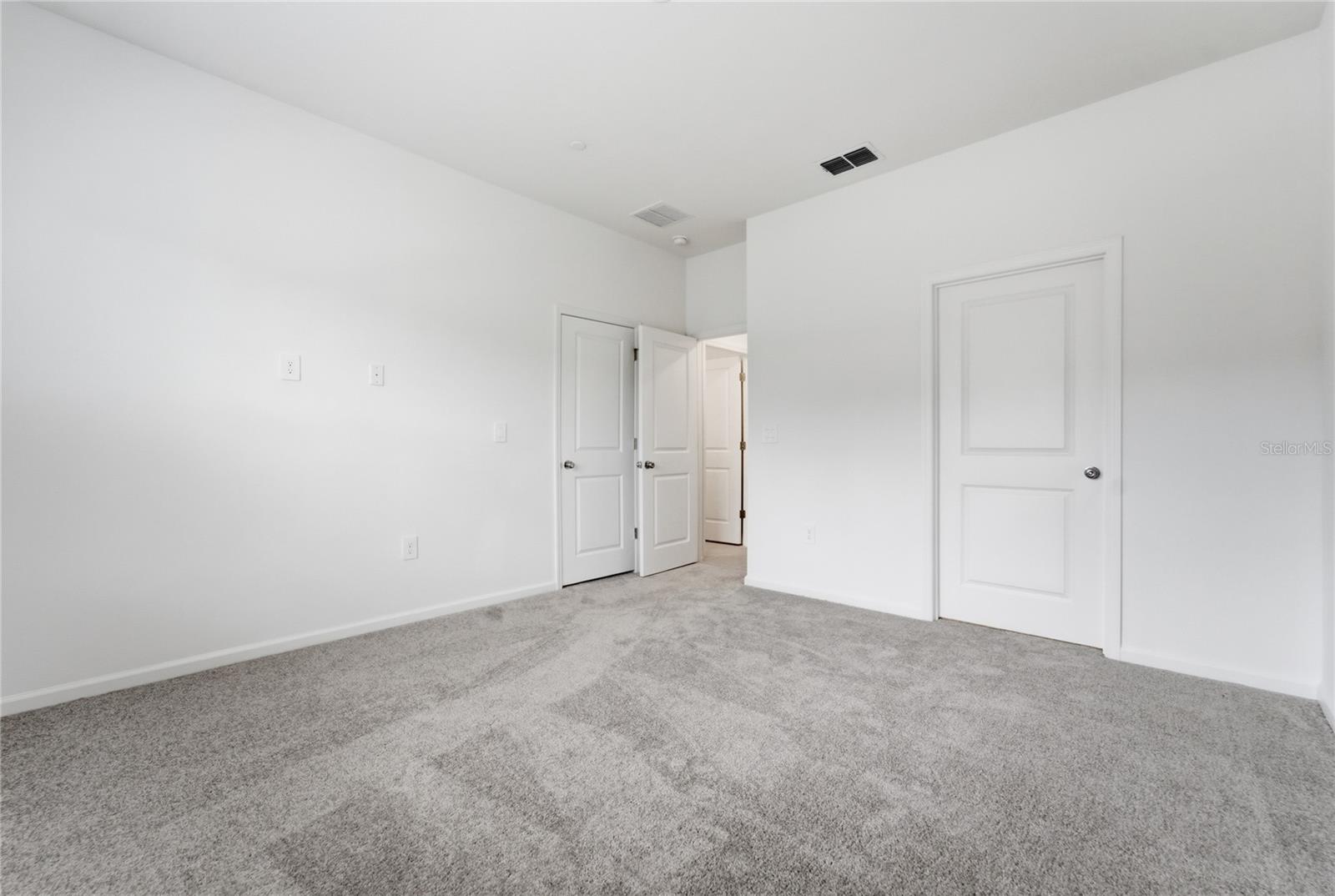 BRONSONS RIDGE 25 TH - Residential Lease