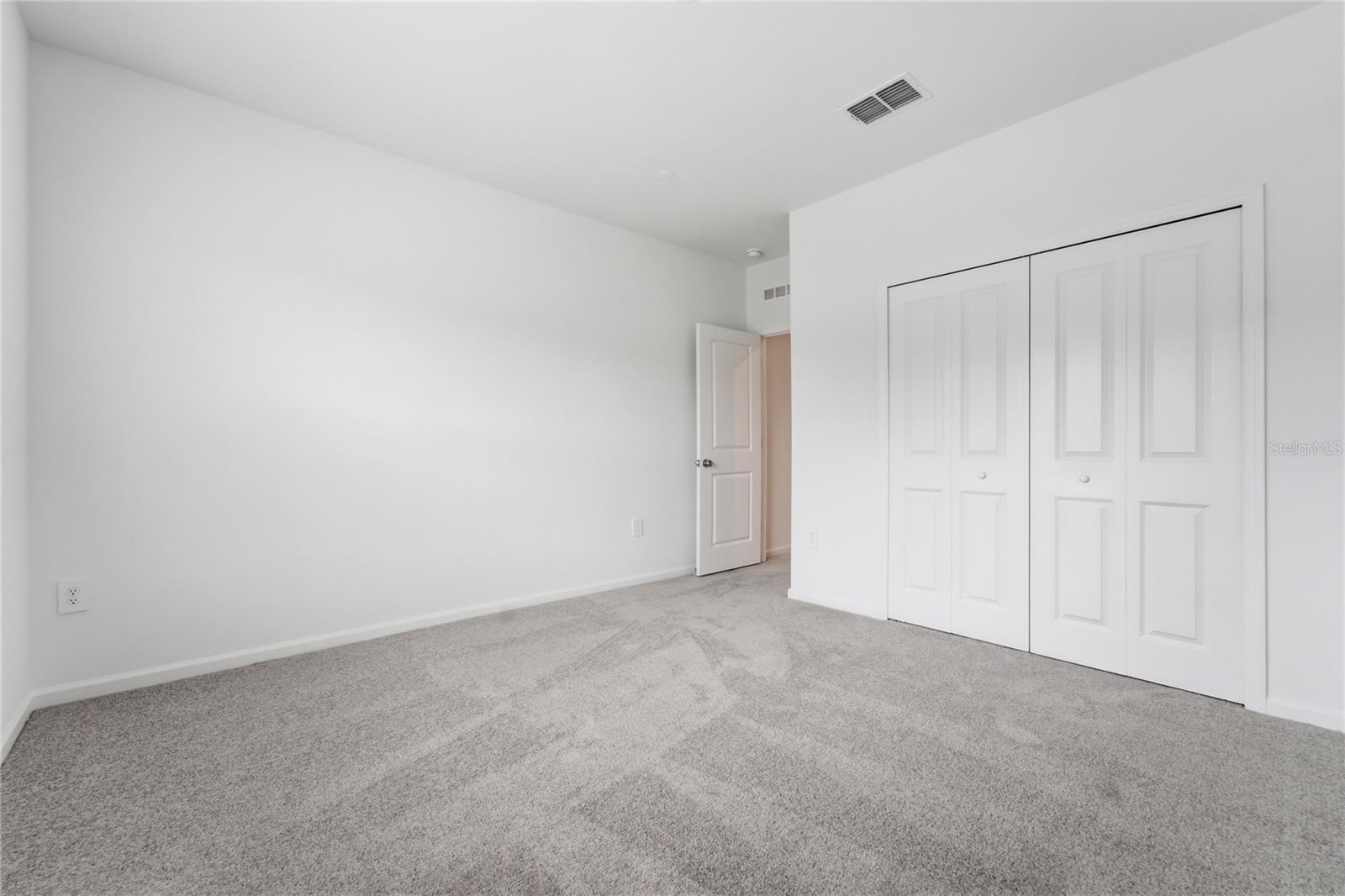 BRONSONS RIDGE 25 TH - Residential Lease