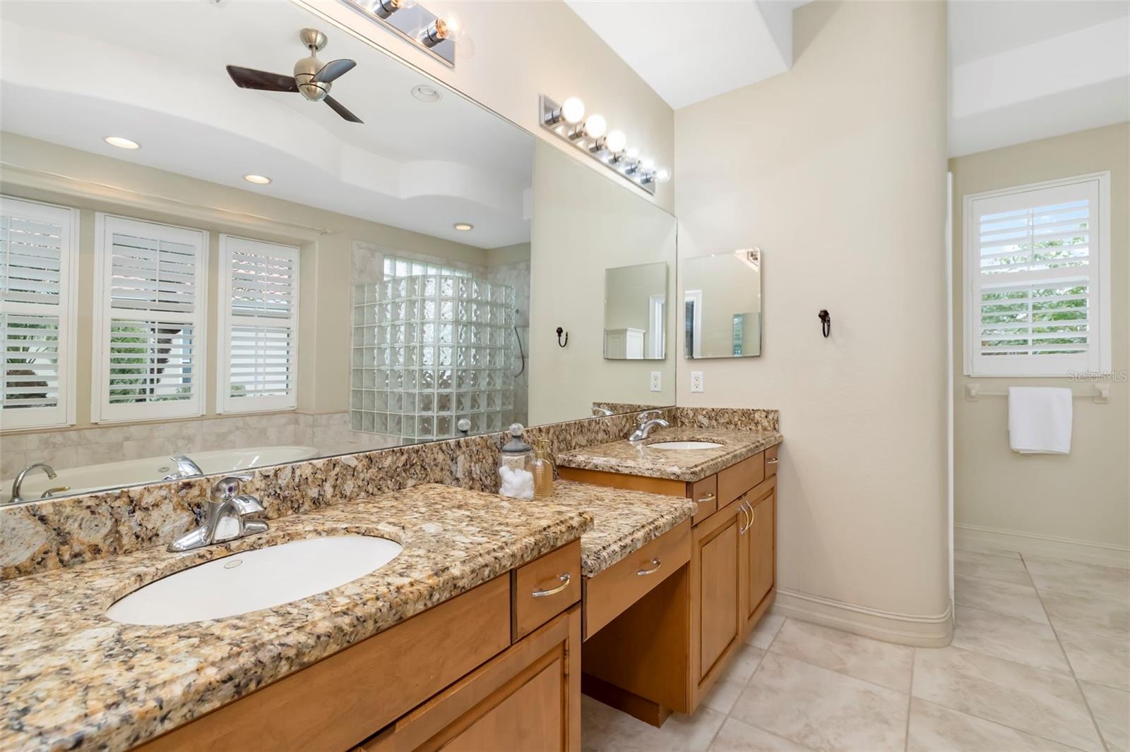 VENETIAN GOLF & RIVER CLUB - Residential