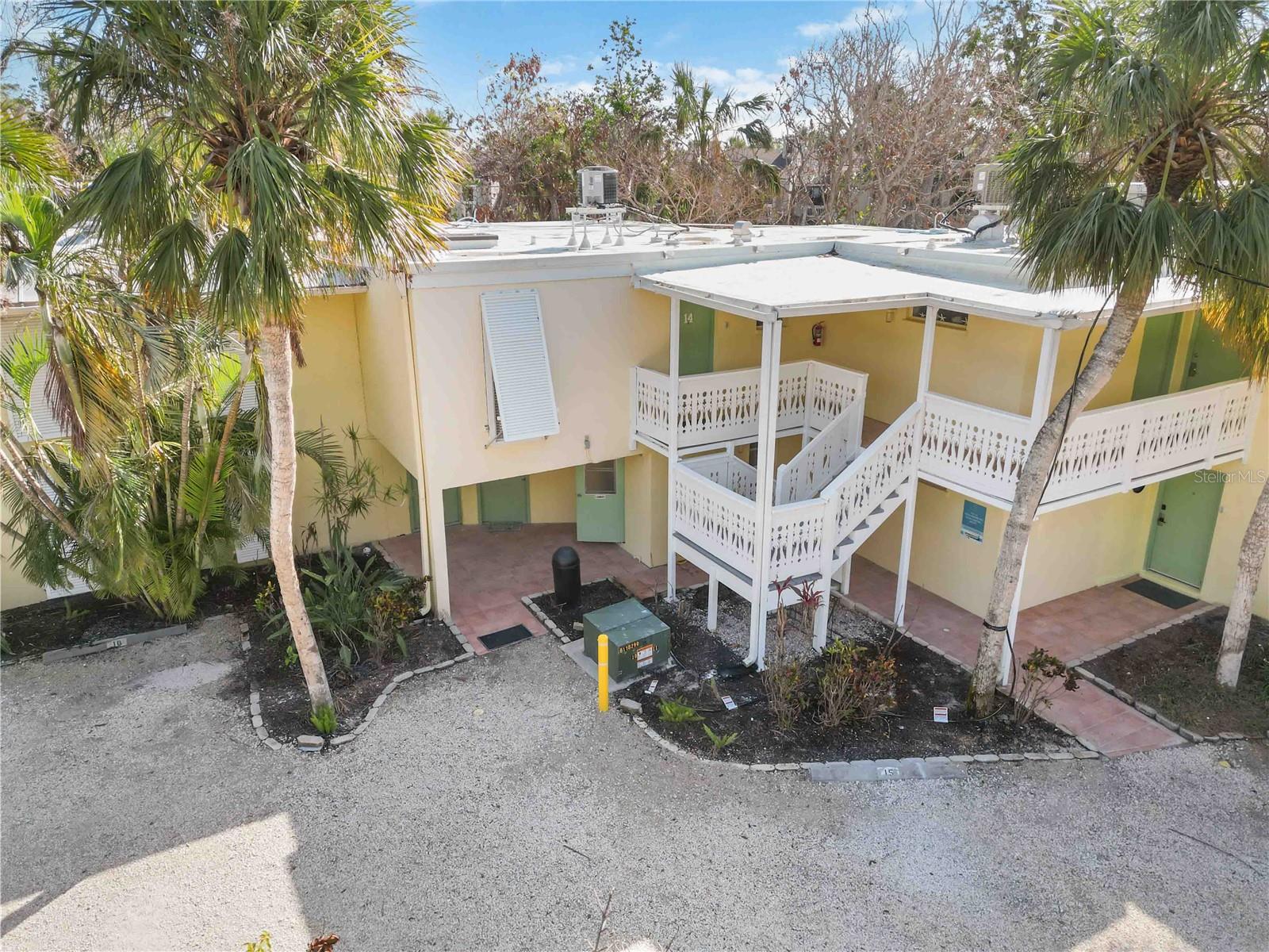 MCCALLS BEACH CASTLE - Residential