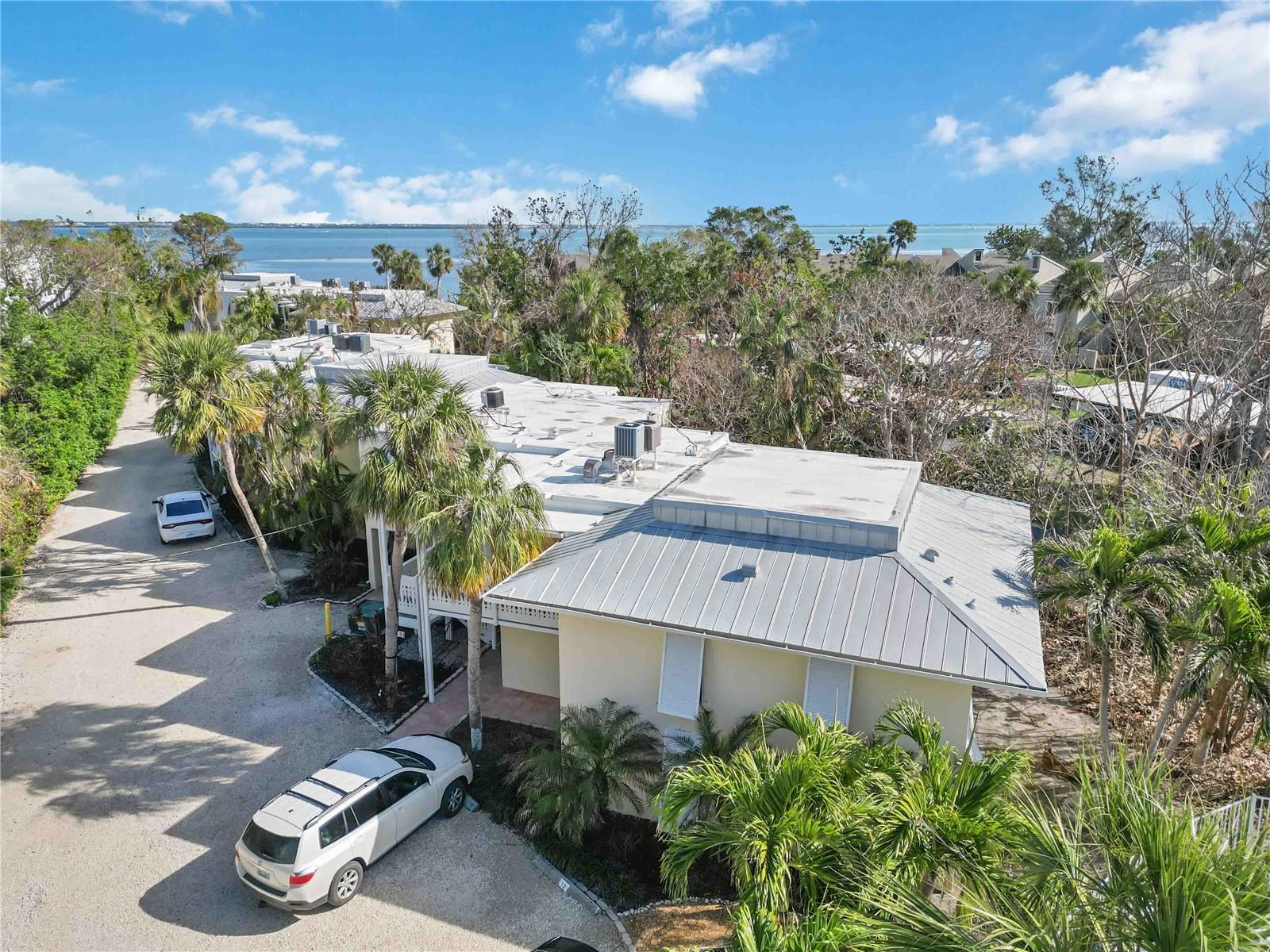 MCCALLS BEACH CASTLE - Residential