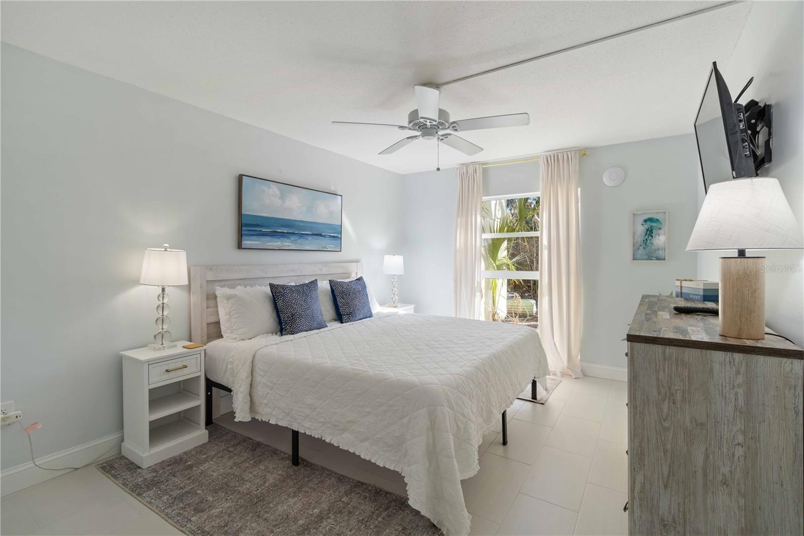MCCALLS BEACH CASTLE - Residential