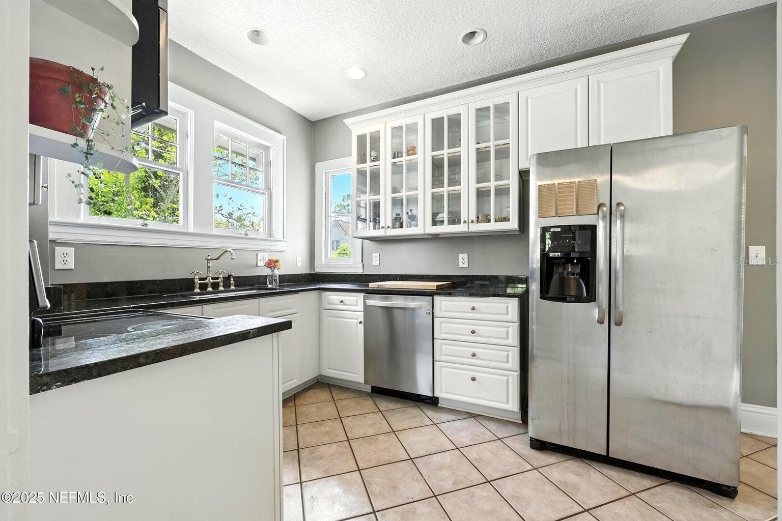 AVONDALE NORTH - Residential