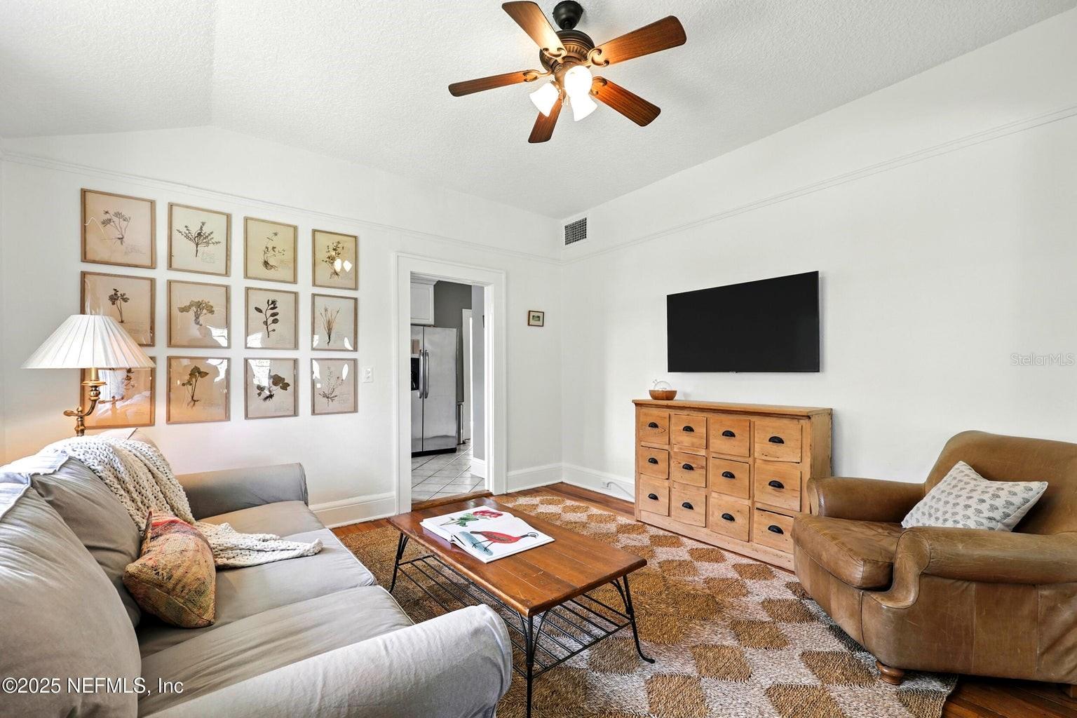 AVONDALE NORTH - Residential