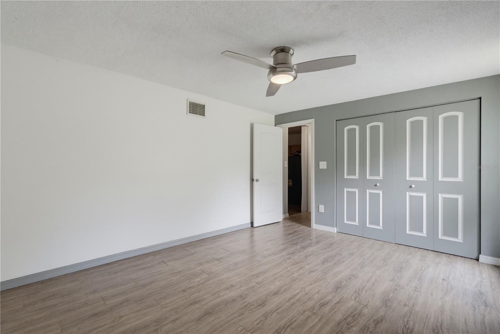 COVINGTONS - Residential