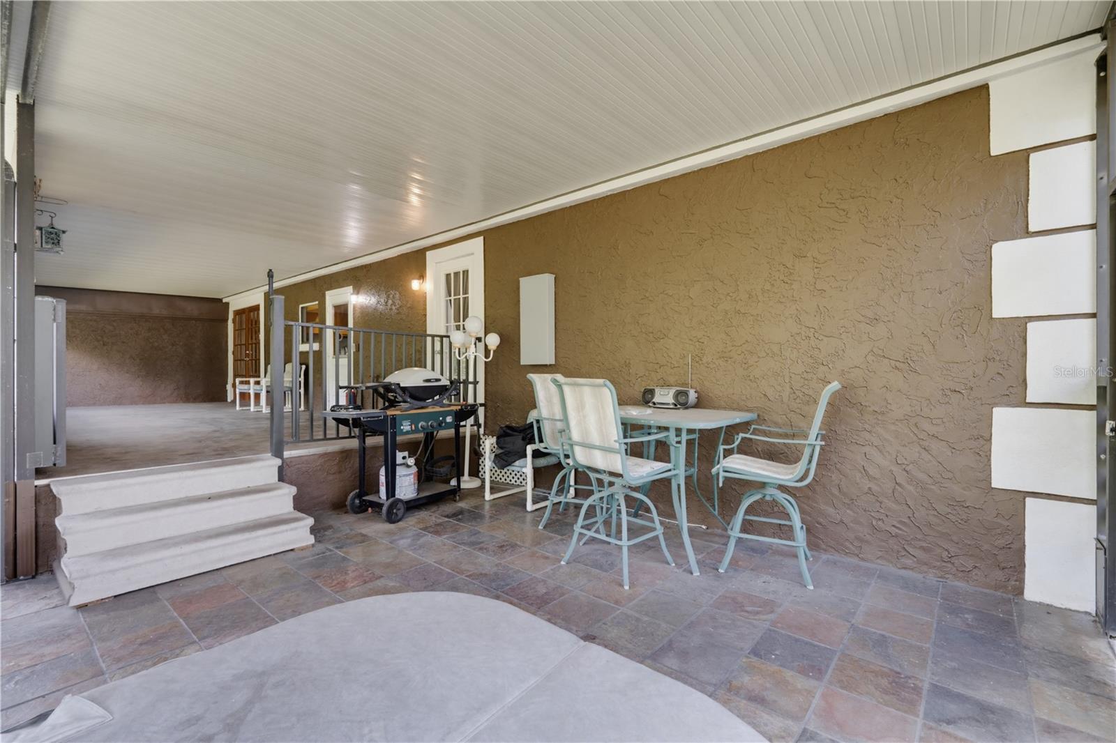COVINGTONS - Residential